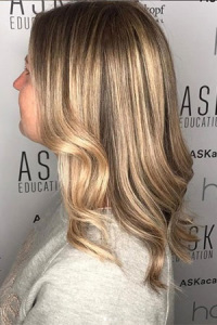 Blonde-highlights-best-hair-colour-salon-in-Clacton-on-Sea-Essex